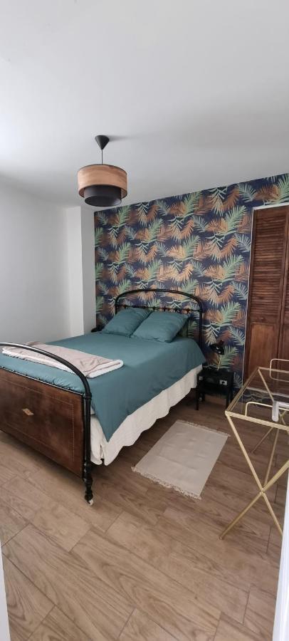 Appartement Chaleureux En Ardeche La Roche-de-Glun Exteriör bild